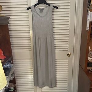 Chic Gray Sleeveless Maxi Dress